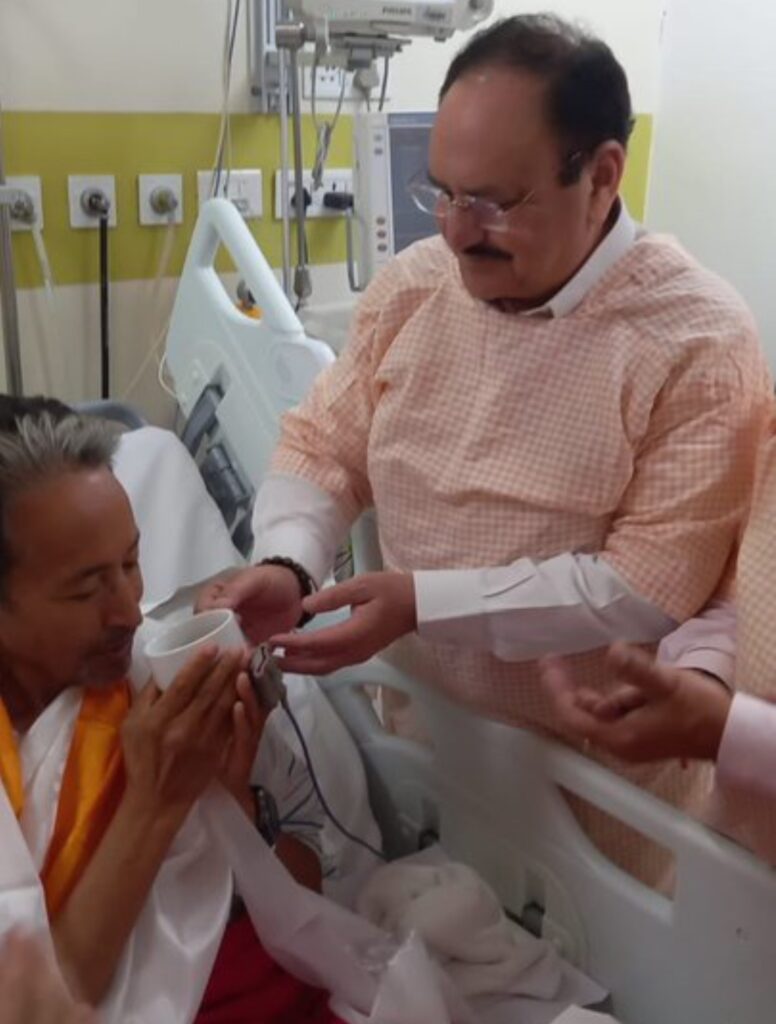 बिग ब्रेकिंग : सोनम वांगचुक ने अनशन तोड़ा