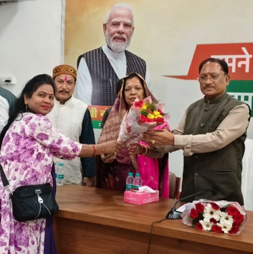 छत्तीसगढ़ : भारतीय आदिम जाति सेवक संघ की नई राज्य कार्यकारिणी गठित: सोनिया कुर्रे बनीं विशेष सदस्य