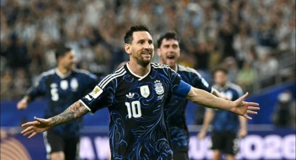 एक महान युग का अंत : लियोनेल मेस्सी ने अंतरराष्ट्रीय फुटबॉल से लिया संन्यास! ⚽🇦🇷